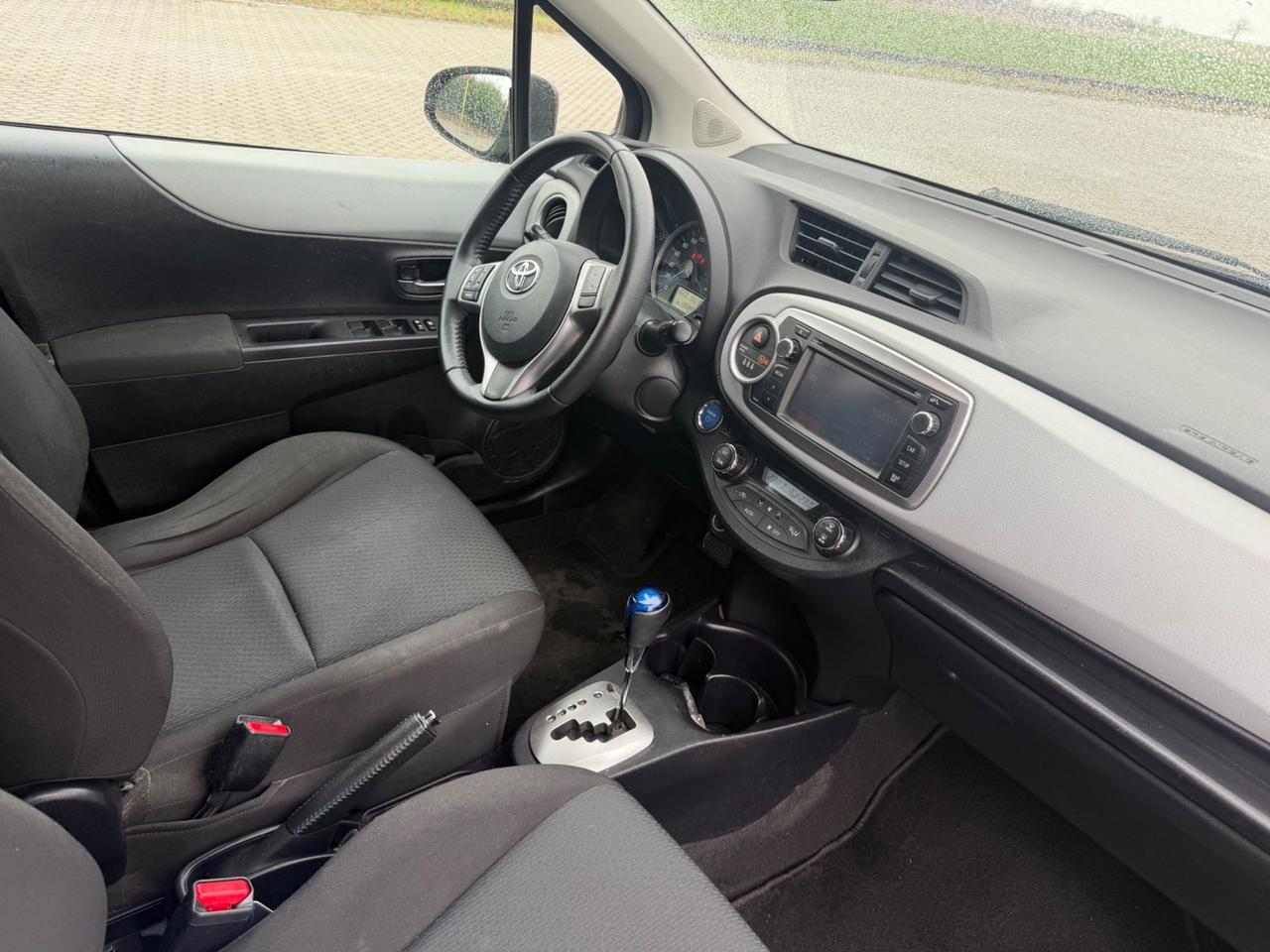 Toyota Yaris 1.5 Hybrid 5 porte Lounge