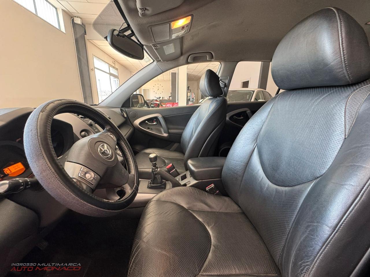 Toyota RAV 2.2 D-4D 177CV Luxury 2008