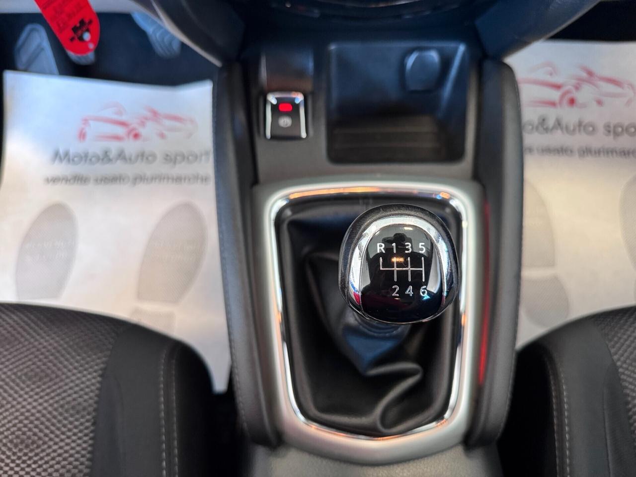 Nissan Qashqai 1.5 dCi Visia