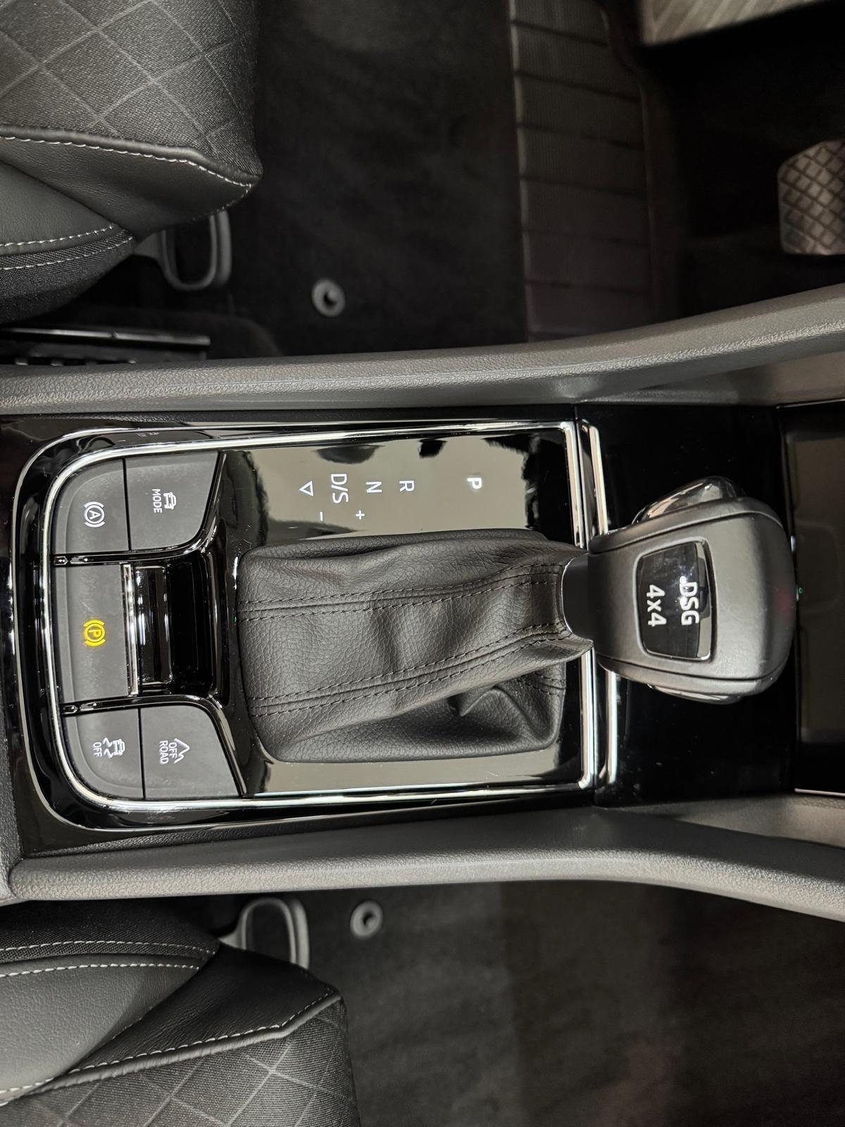 Skoda Karoq 2.0 TDI EVO STYLE 4x4 150/CV DSG