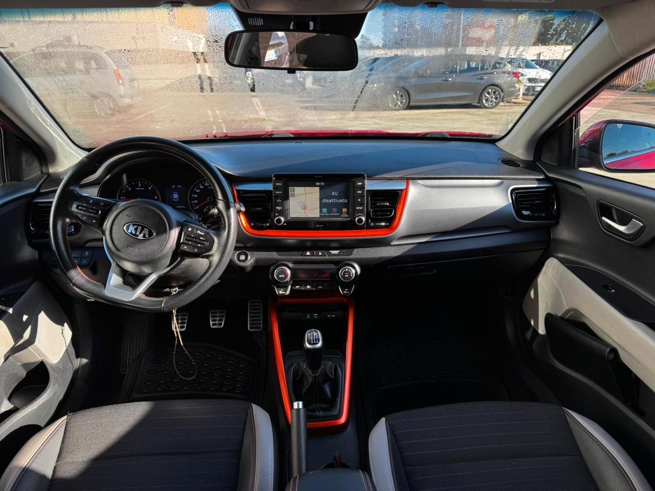 KIA STONIC 1.6 DIESEL 110CV GTLINE 2017