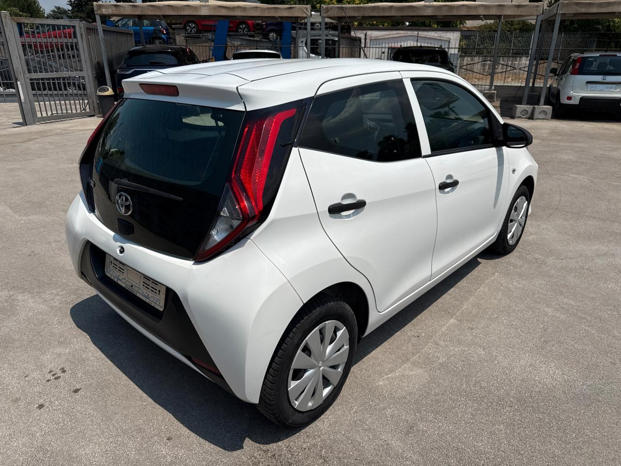 Toyota Aygo 1.0 VVT-i 72 CV 5 porte