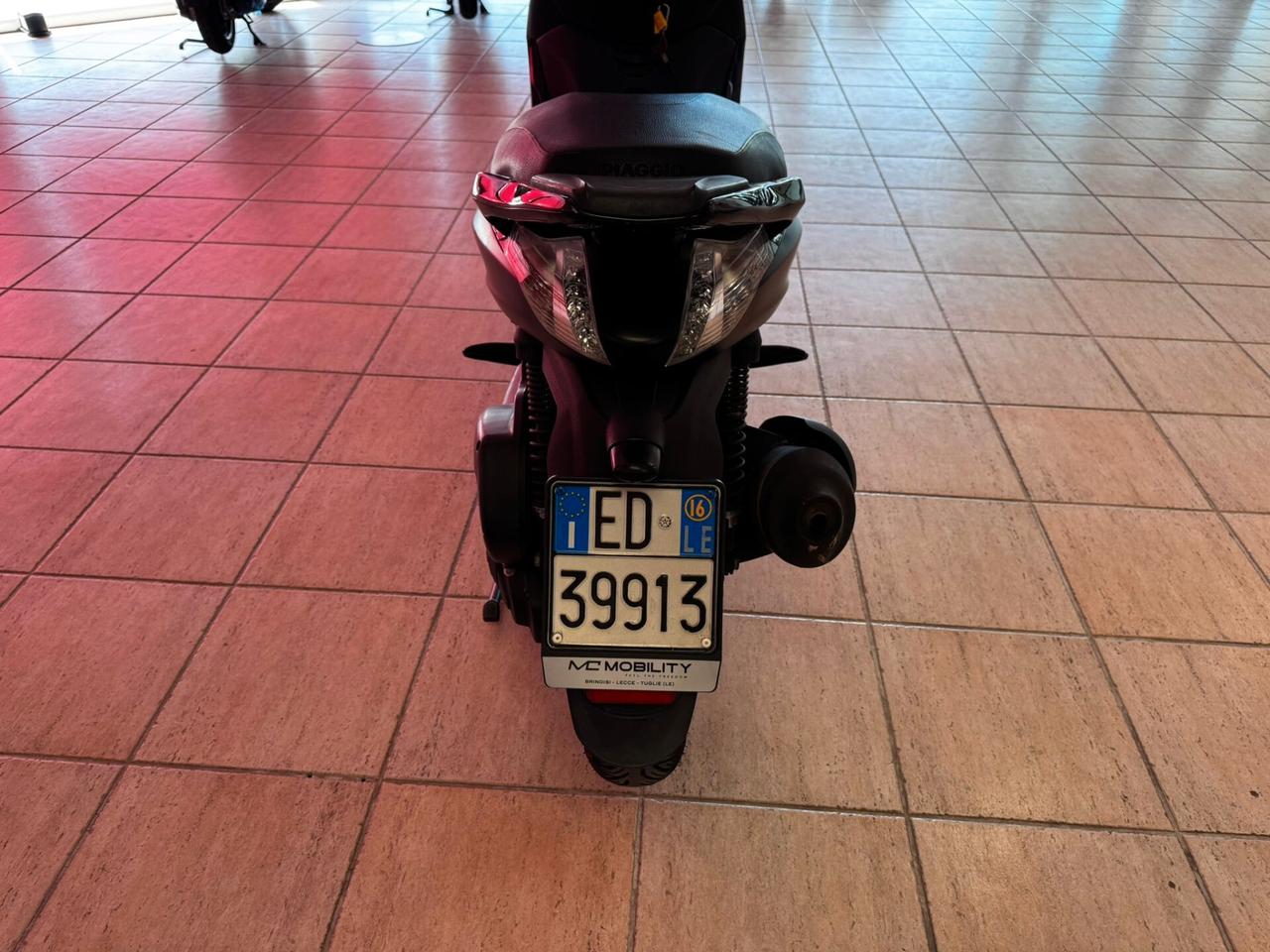 PIAGGIO BEVERLY 300cc, 2016 PRONTA CONSEGNA