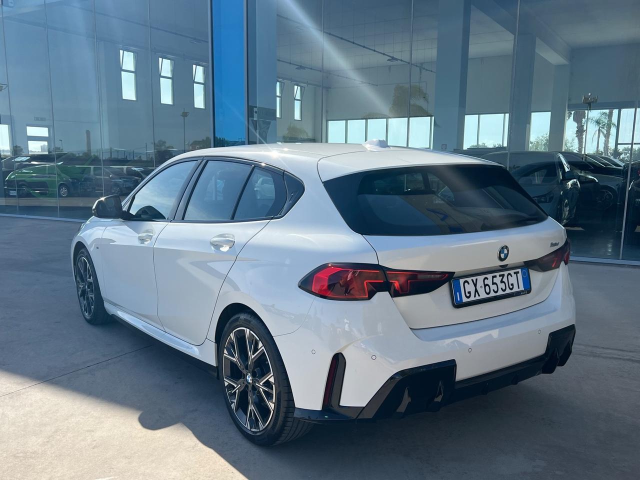 Bmw 118d MSport Design auto - possibilità noleggio no scoring