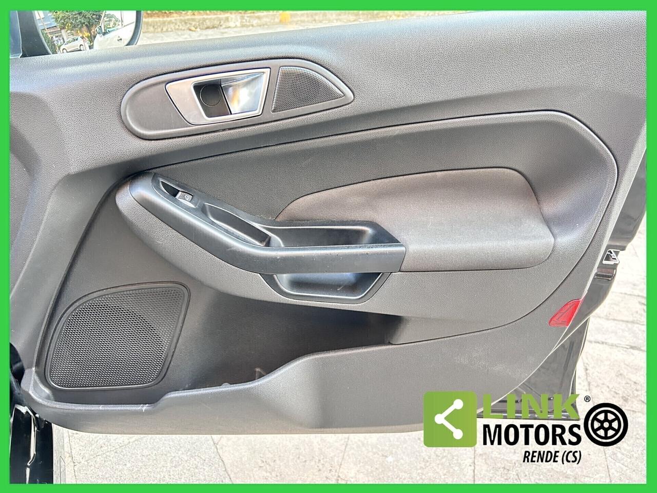 Ford Fiesta 1.5 TDCi 75CV 5 porte ST-Line 01/2017