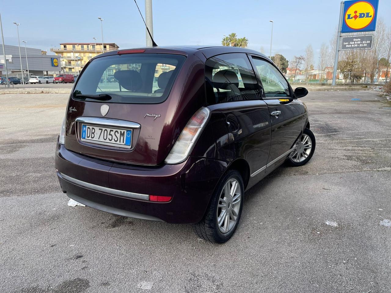 Lancia Ypsilon Restayling 1.3 MJT 75 CV Platino FullPerfett