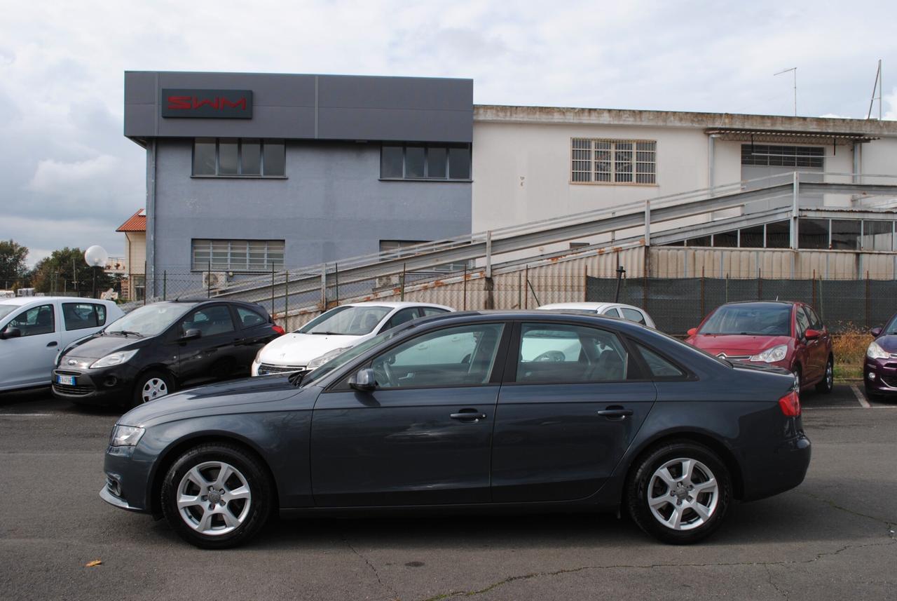 AUDI A4 2.0 TDI 143 CV OK NEOPATENTATI