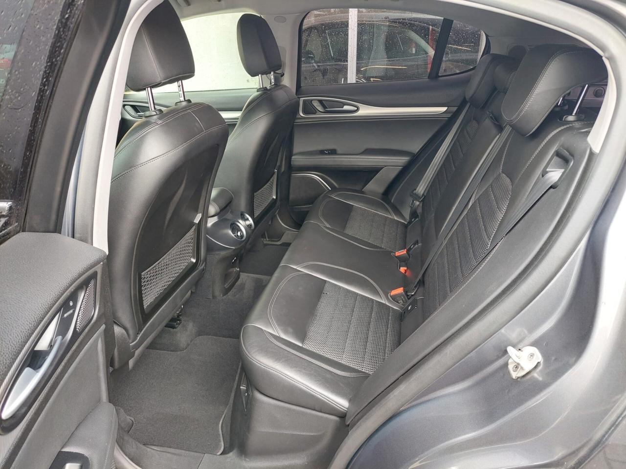 Alfa Romeo Stelvio 2.2 Turbodiesel 210 CV AT8 Q4 Executive