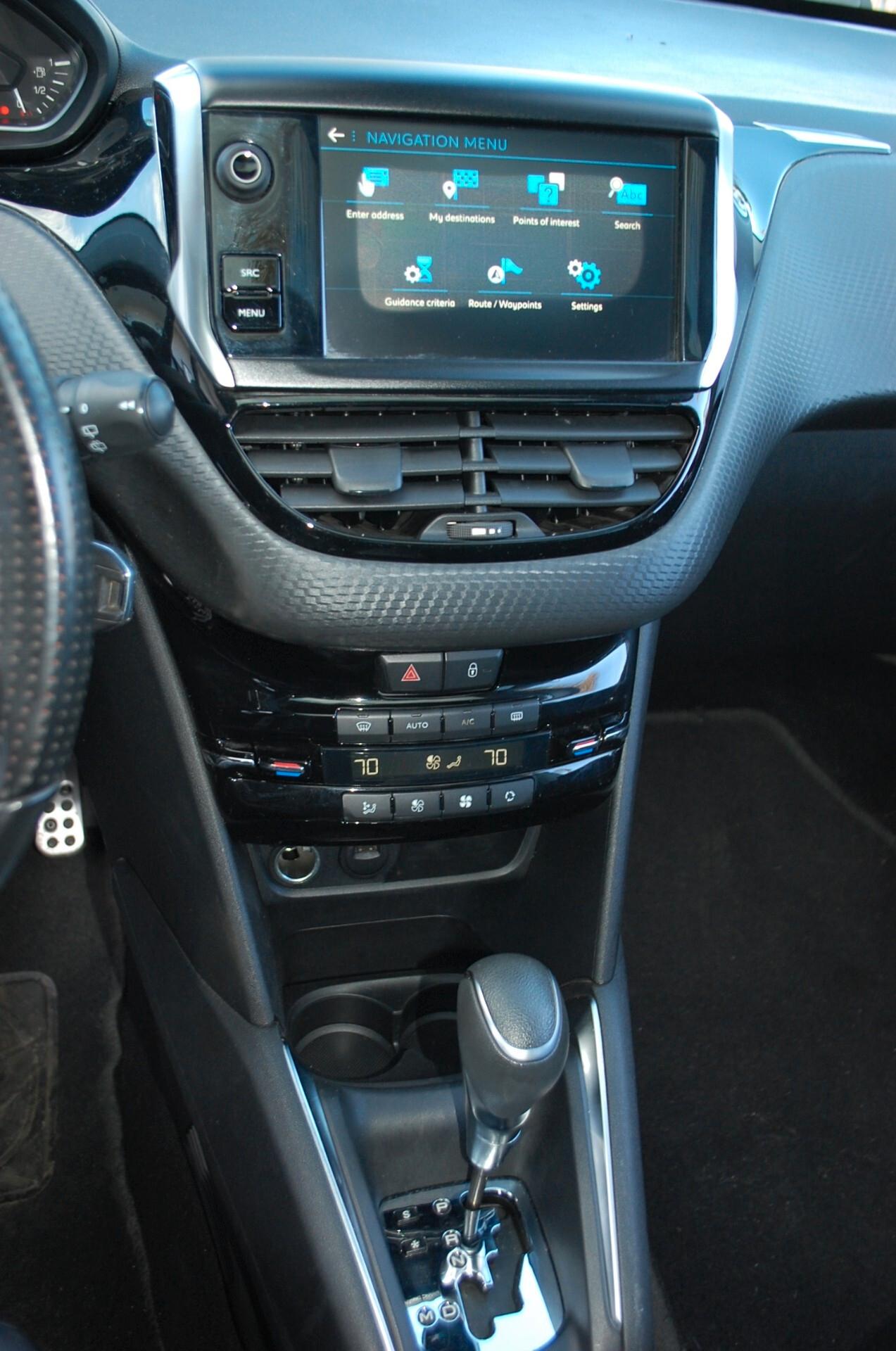 Peugeot 208 1.2 puretech 110CV EAT6 GT Line Uff Italy Navi USB