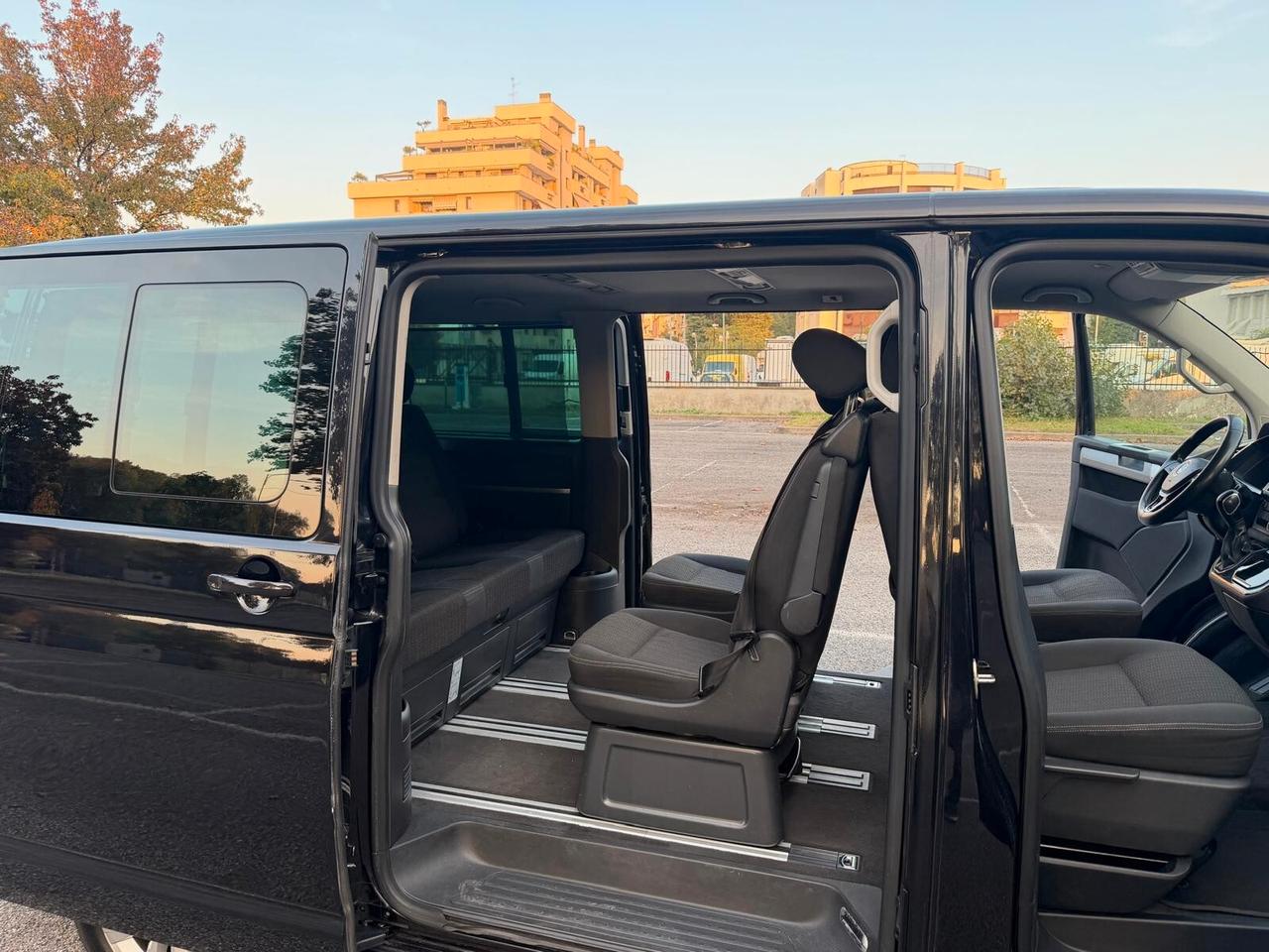 Volkswagen Multivan 2.0 TDI 150CV DSG HIGHLINE