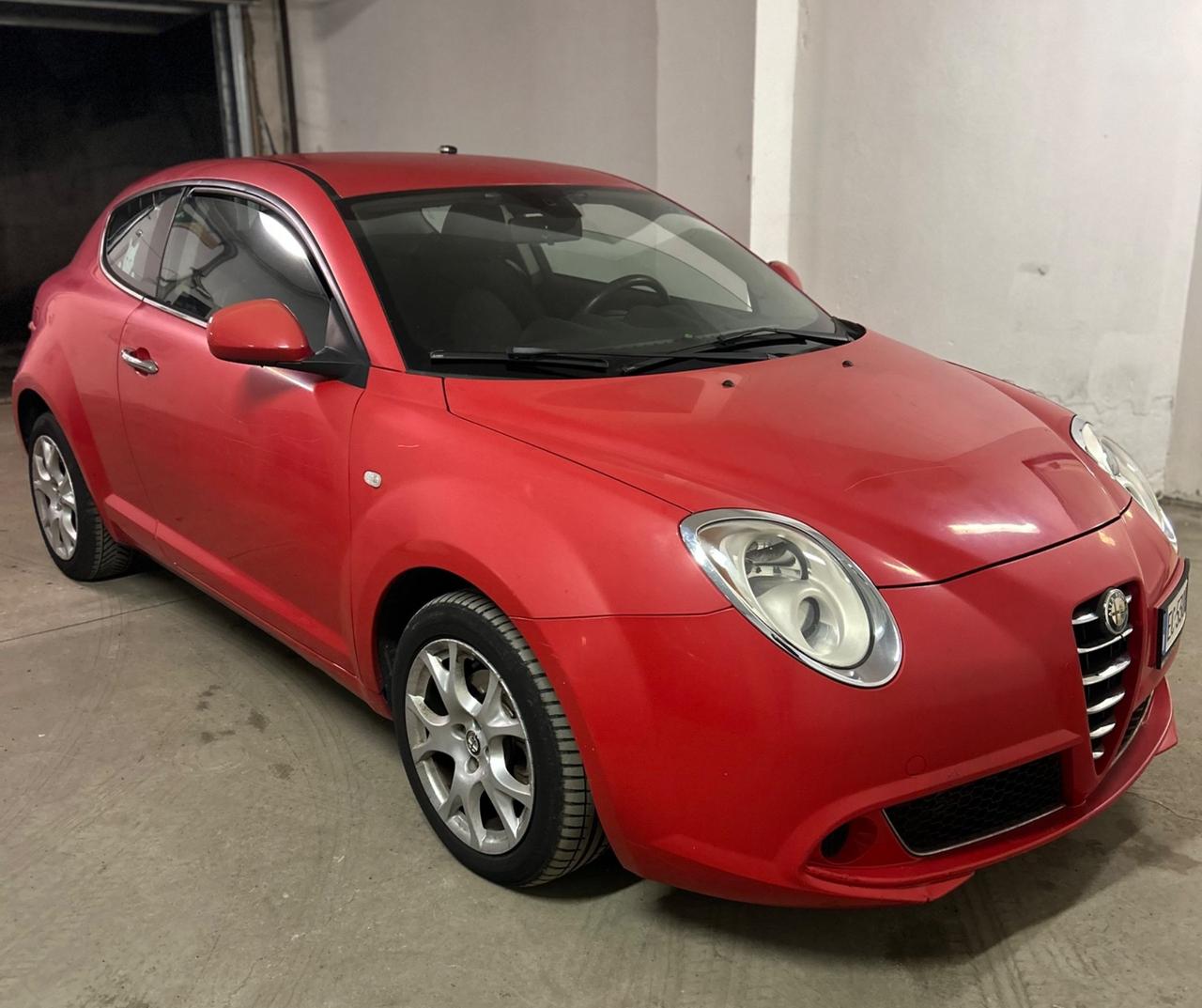 Alfa Romeo MiTo 1.6 JTDm 16V Distinctive Sport Pack