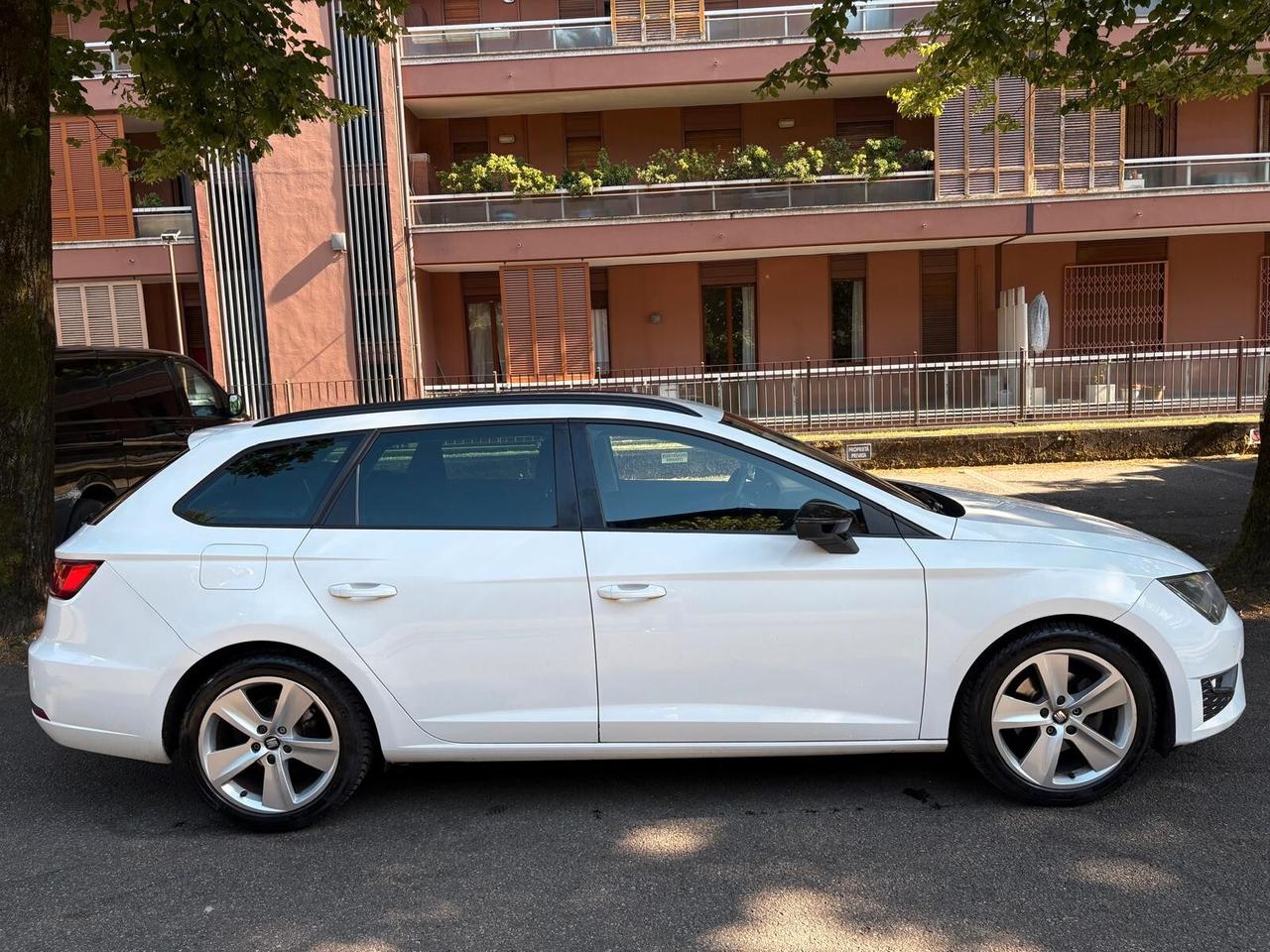 Seat Leon 2.0 TDI 150 CV DSG ST Business HIGH