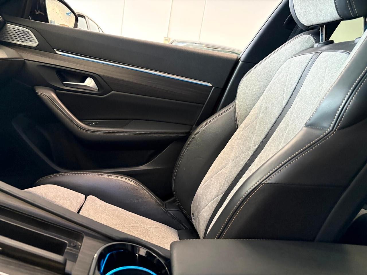 Peugeot 508 SW GT Plug-in Hybrid 225 e-EAT8 SPOTICAR