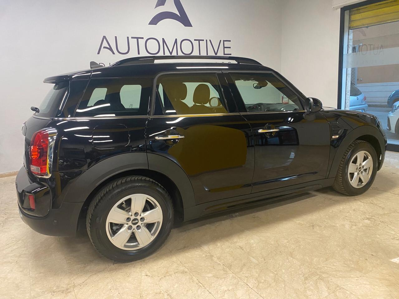 Mini Cooper D Countryman Mini 1.5 One D Business Countryman Automatica