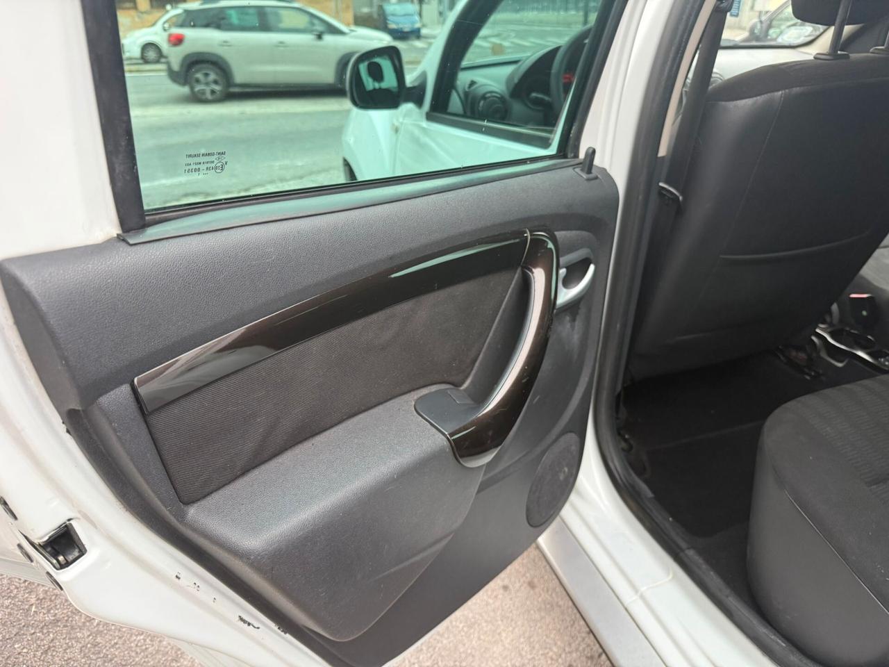 Dacia Duster 1.6 110CV 2011 TAGLIANDATA