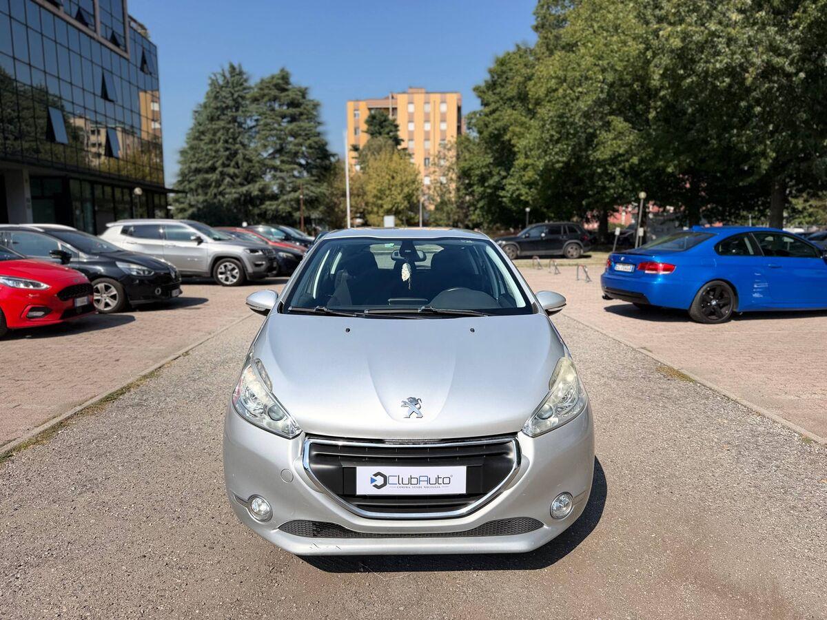 Peugeot 208 208 1.2 PT Allure s&s 5p etg5 E6