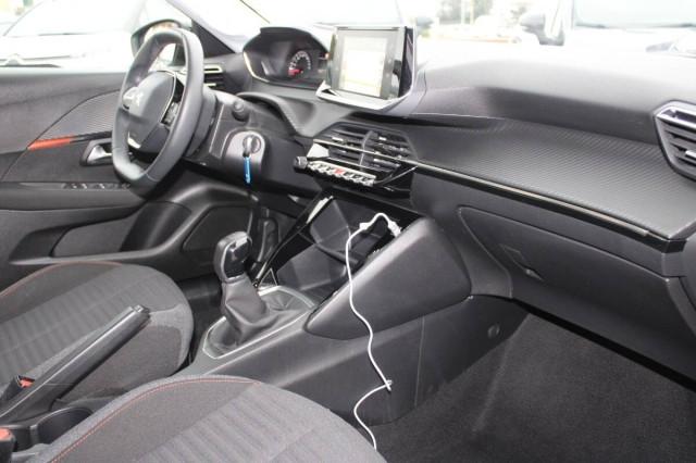 Peugeot 208 1.2 puretech Active Pack 75cv Con CARPLAY