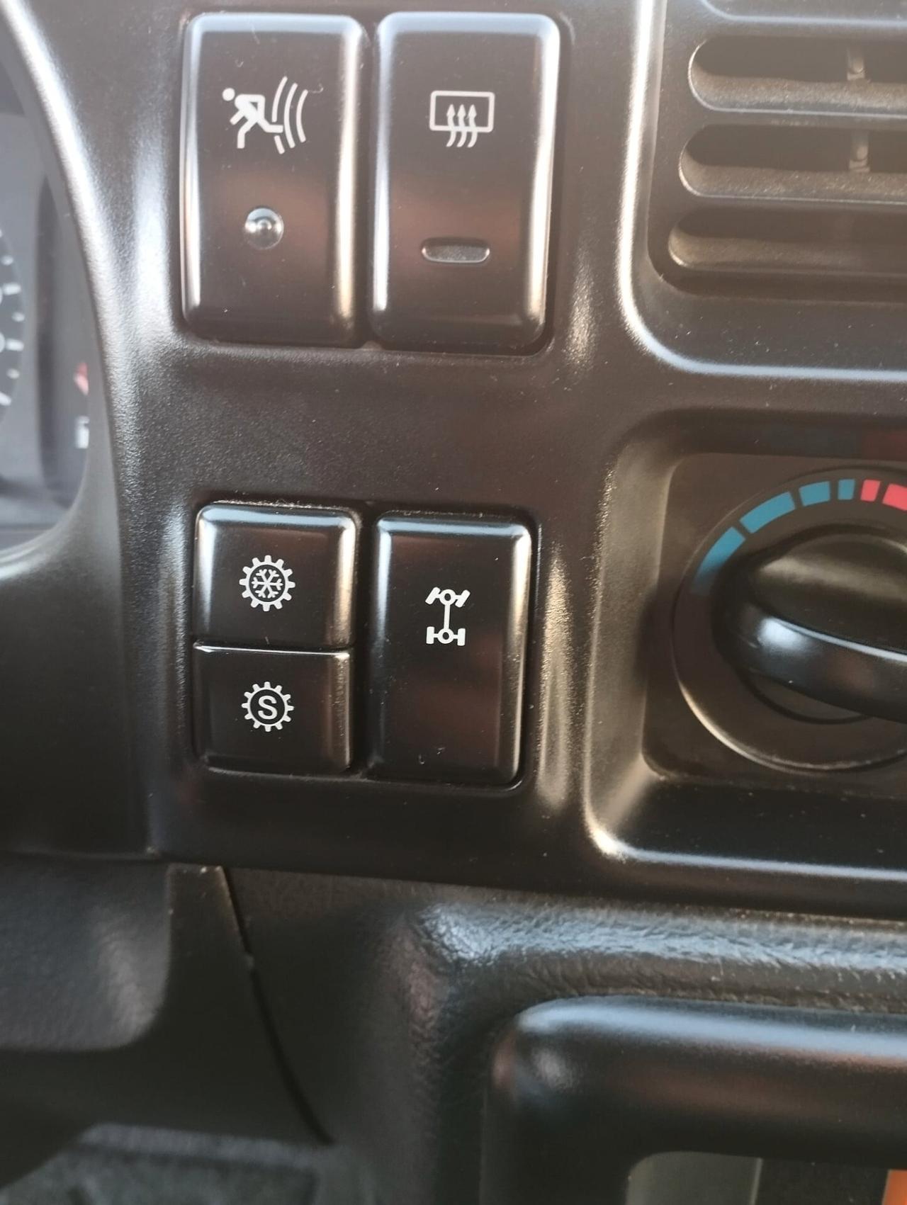 Opel Frontera 2.2 16V DTI 3 porte Sport AUTOMATICA