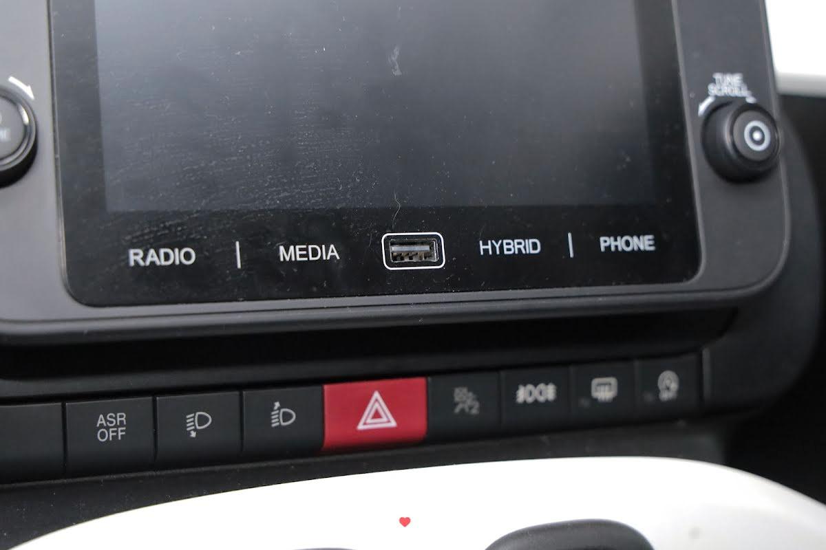 Fiat Panda Pandina 1.0 firefly hybrid 70CV Cross