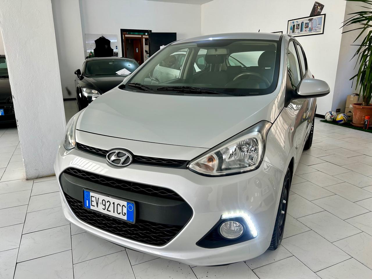 Hyundai i10 1.0 MPI EDITION plus