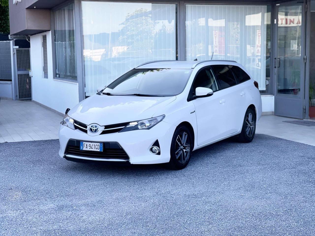 Toyota Auris 1.8 Hybrid 99CV E6 Neo - 2015