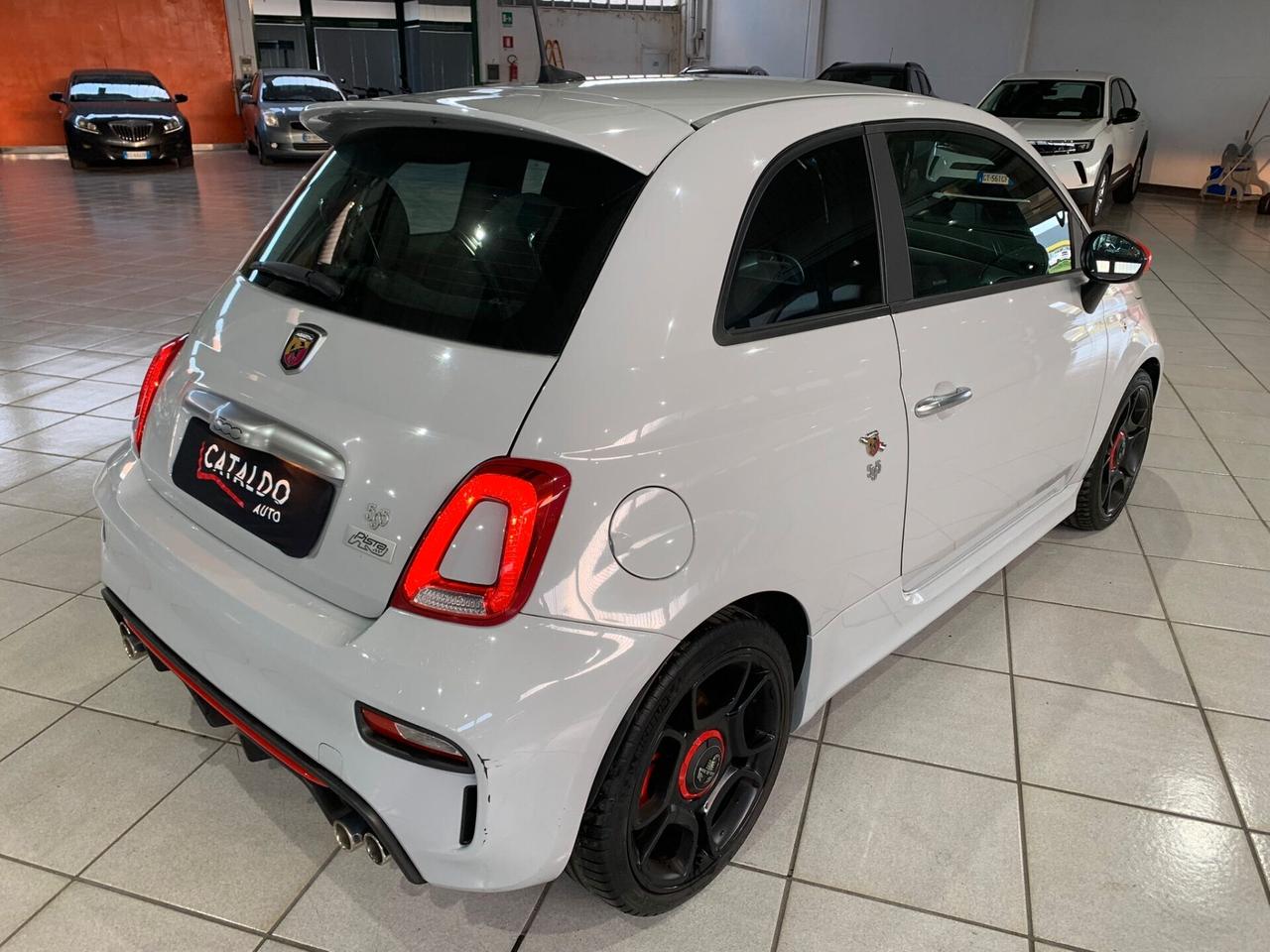 Abarth 595 1.4 Turbo T-Jet 165 CV Turismo