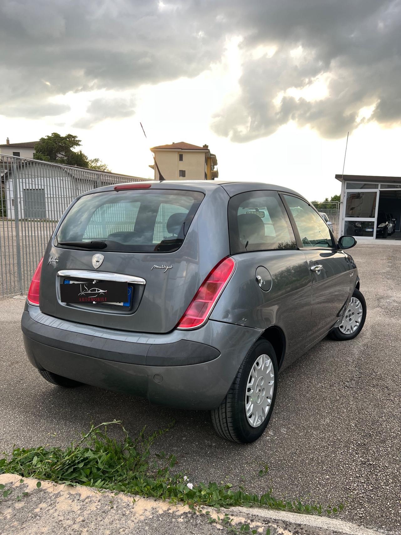 Lancia Ypsilon 1.3 Multijet 16V Platino