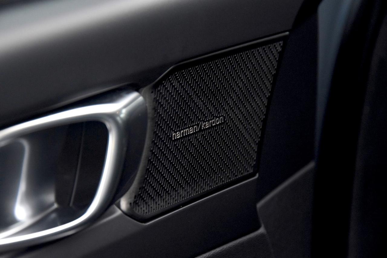 Volvo XC40 T5 Recharge Plug-in Inscription Expression