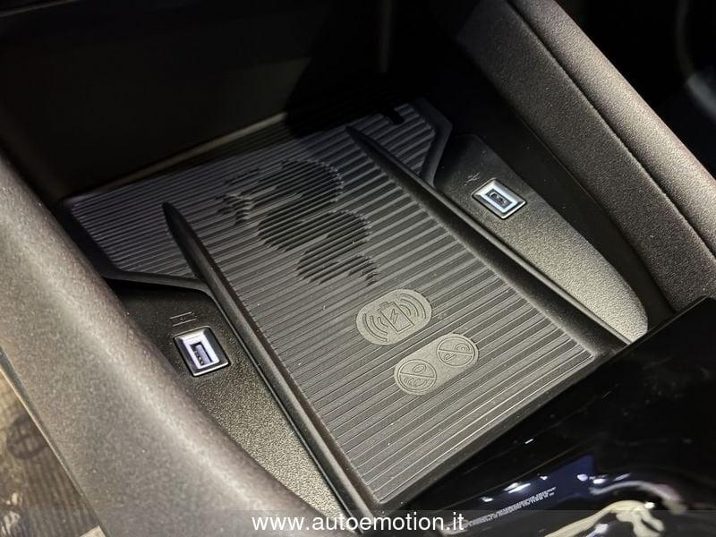 Alfa Romeo Junior 1.2 145 CV Hybrid eDCT6 Speciale