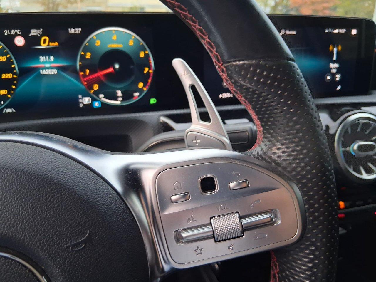 MERCEDES A250 4 MATIC PREMIUM