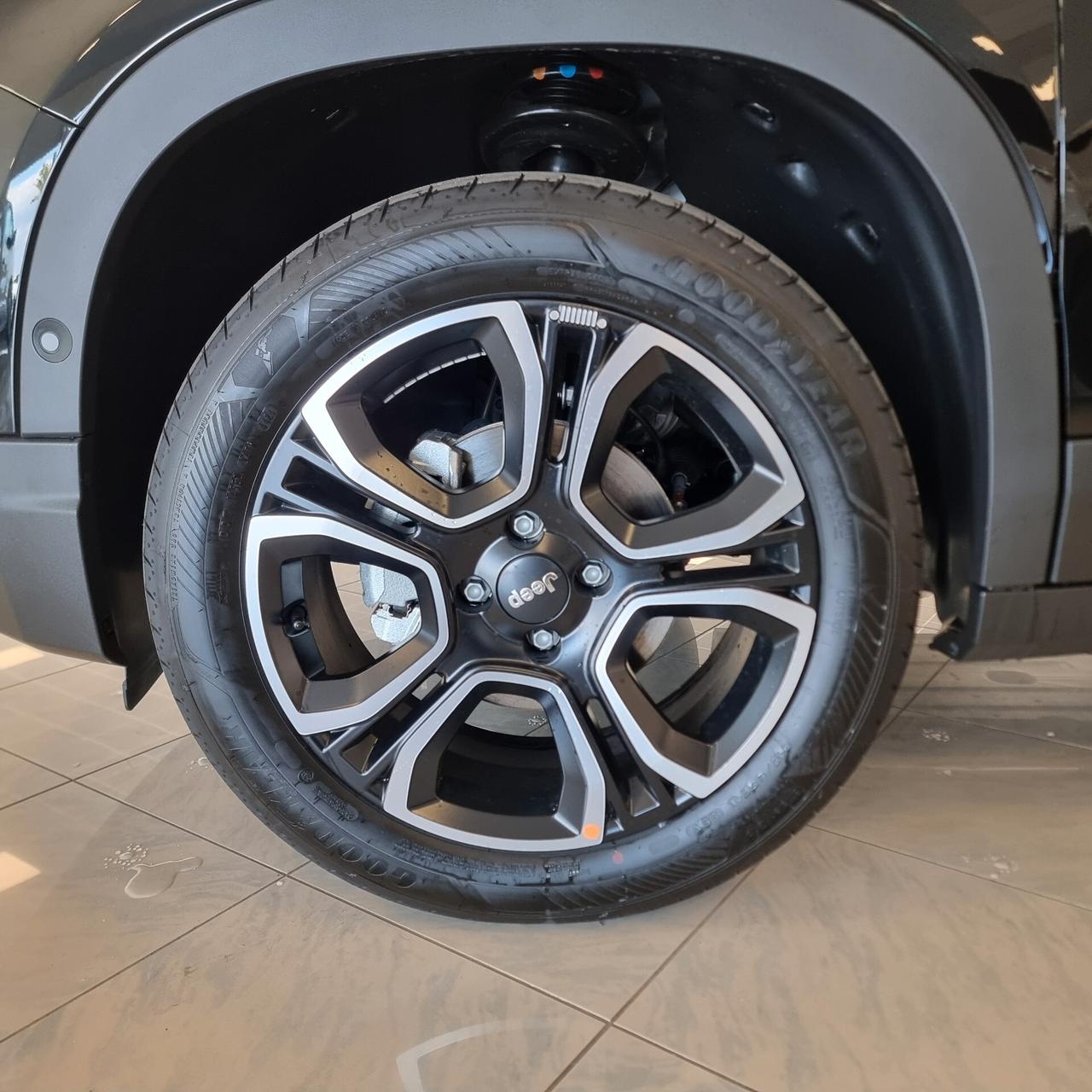 Jeep Avenger 1.2 Turbo 100 CV Summit