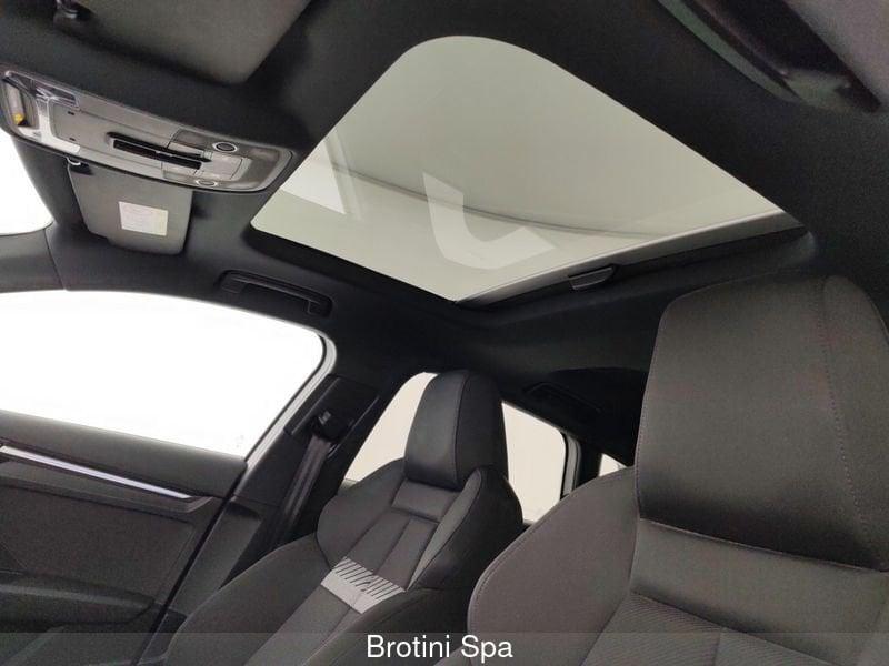 Audi A3 Sportback 35 TFSI S tronic Identity Black Sportback