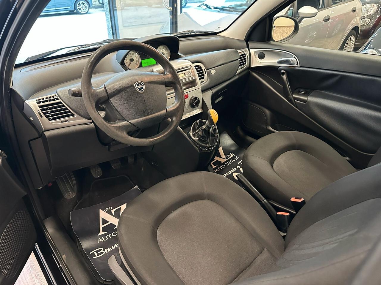Lancia Ypsilon 1.2 69 CV Diva