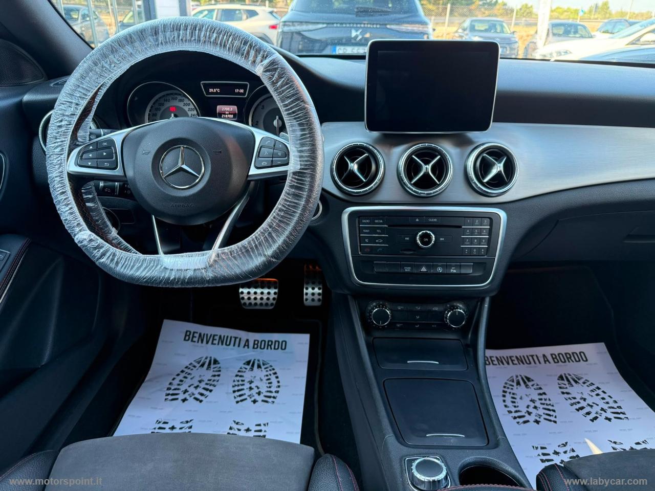 MERCEDES-BENZ CLA 200 d Automatic Premium Dark Night PER OPERATORI DEL SETTORE