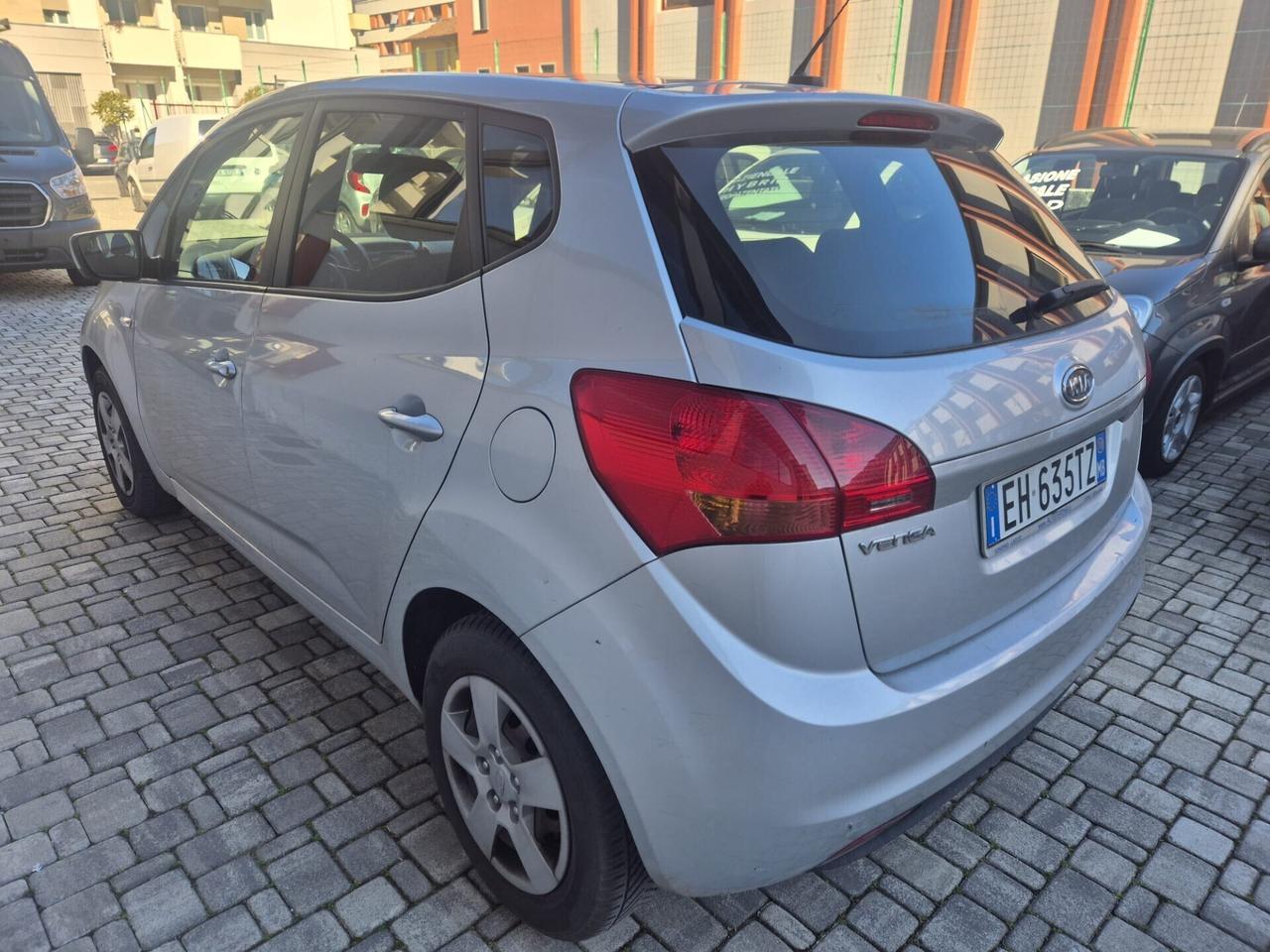 Kia Venga 1.4 80000KM OK NEOPATENTATI