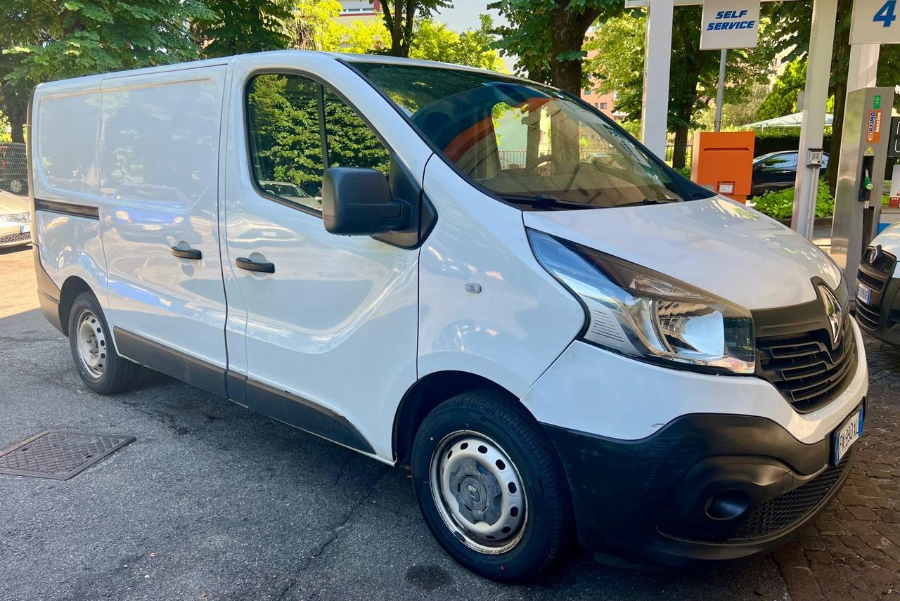 Renault Trafic 1.6 dCi 120CV EURO 6B nessun limite di circolazione.!!!