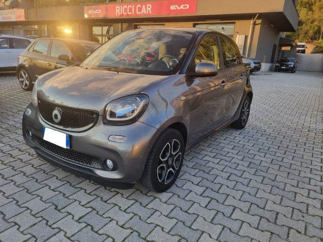 SMART ForFour 70 1.0 Prime