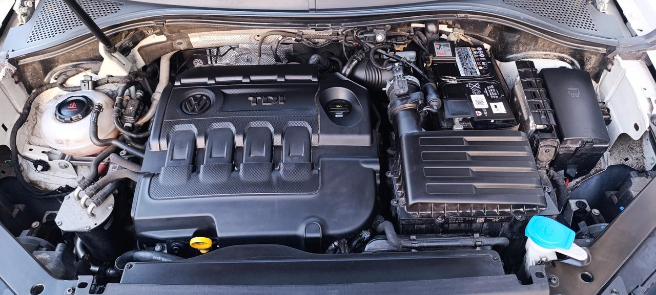 Volkswagen Tiguan 1.6 TDI 115cv Business - Uniproprietario - Service Volkswagen