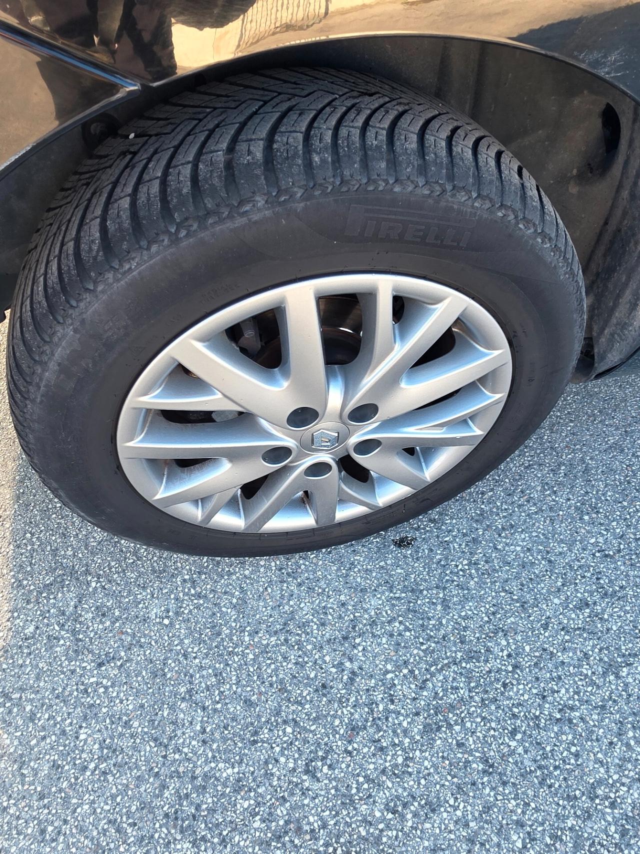 Renault Megane Neo patentati km certificati