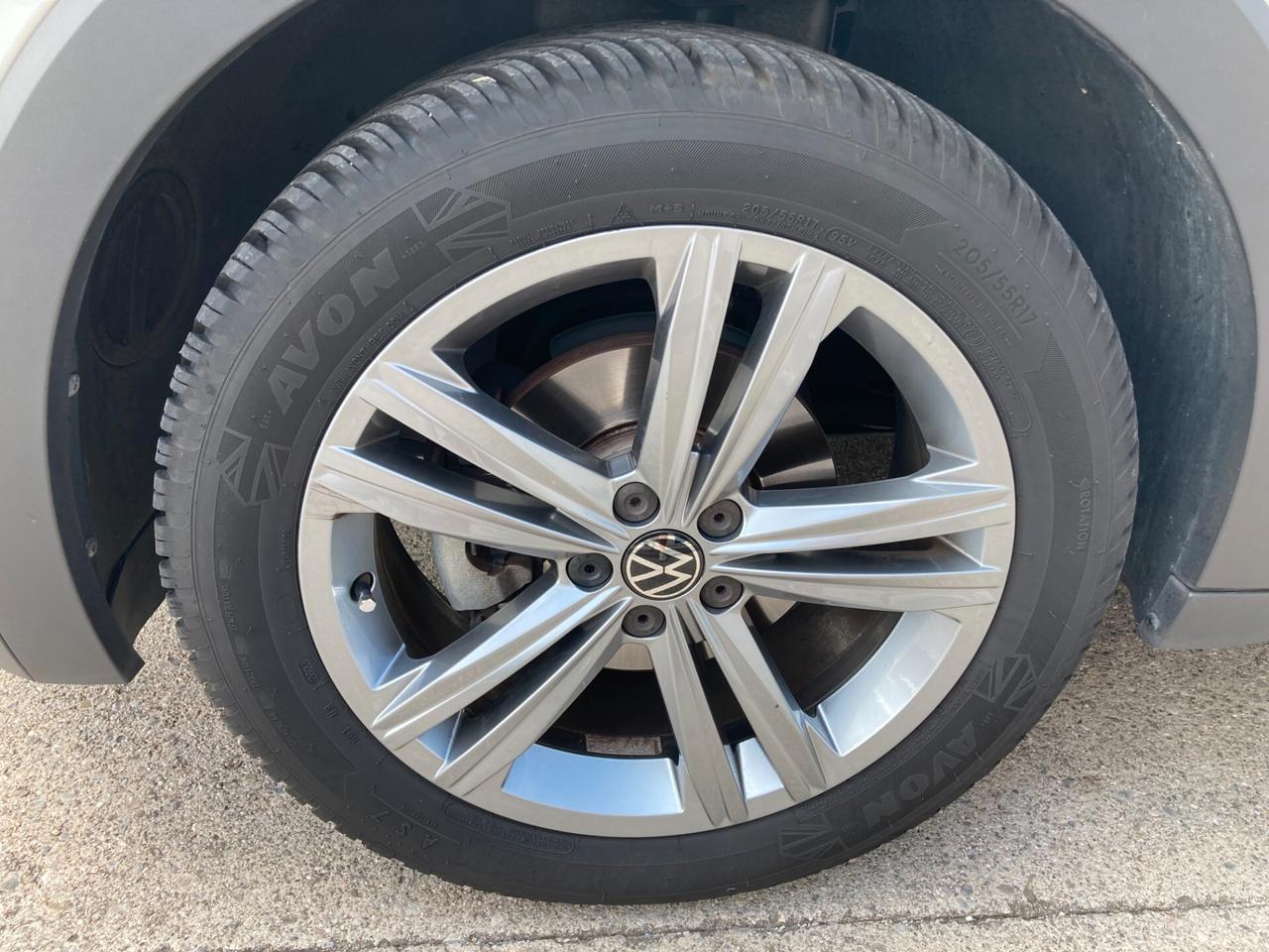Volkswagen T-Cross 1.0 TSI 110 CV Advanced