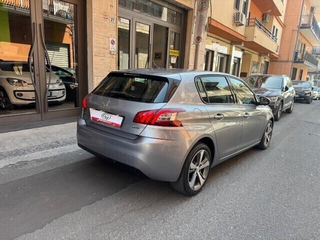 Peugeot 308 1.6 HDi Diesel 100CV - Berlina 2016