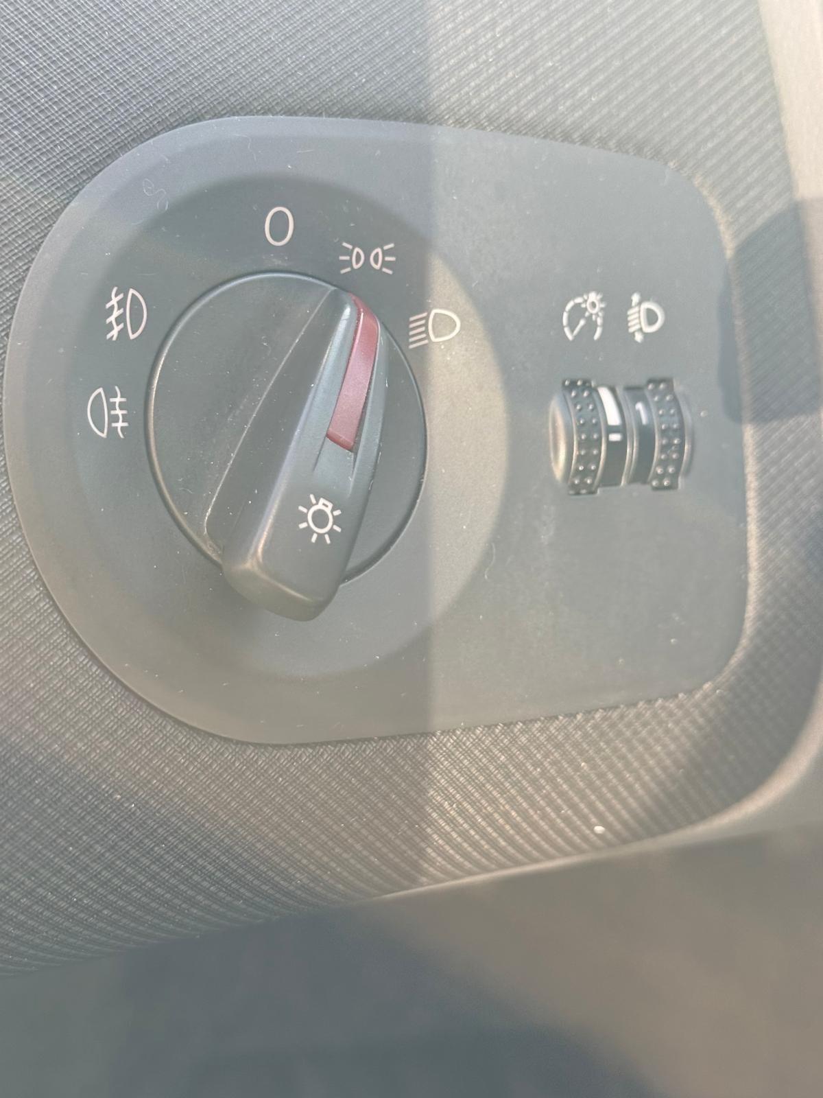 Seat Ibiza 1.2 12V 70CV 5p. Special Ed.