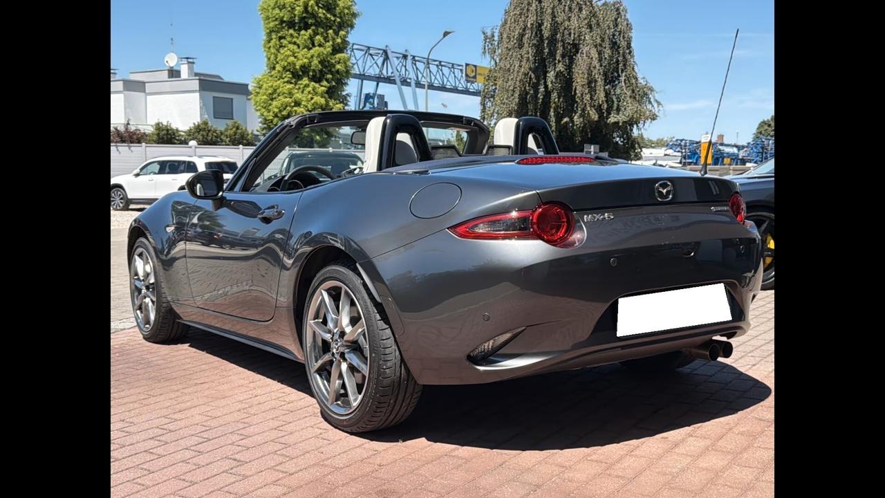 Mazda MX-5 2.0L Skyactiv-G KIZUNA