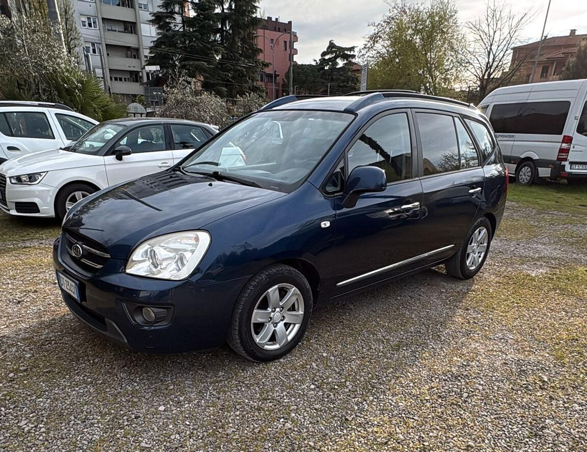 Kia Carens 2.0 16V CRDi 7 POSTI