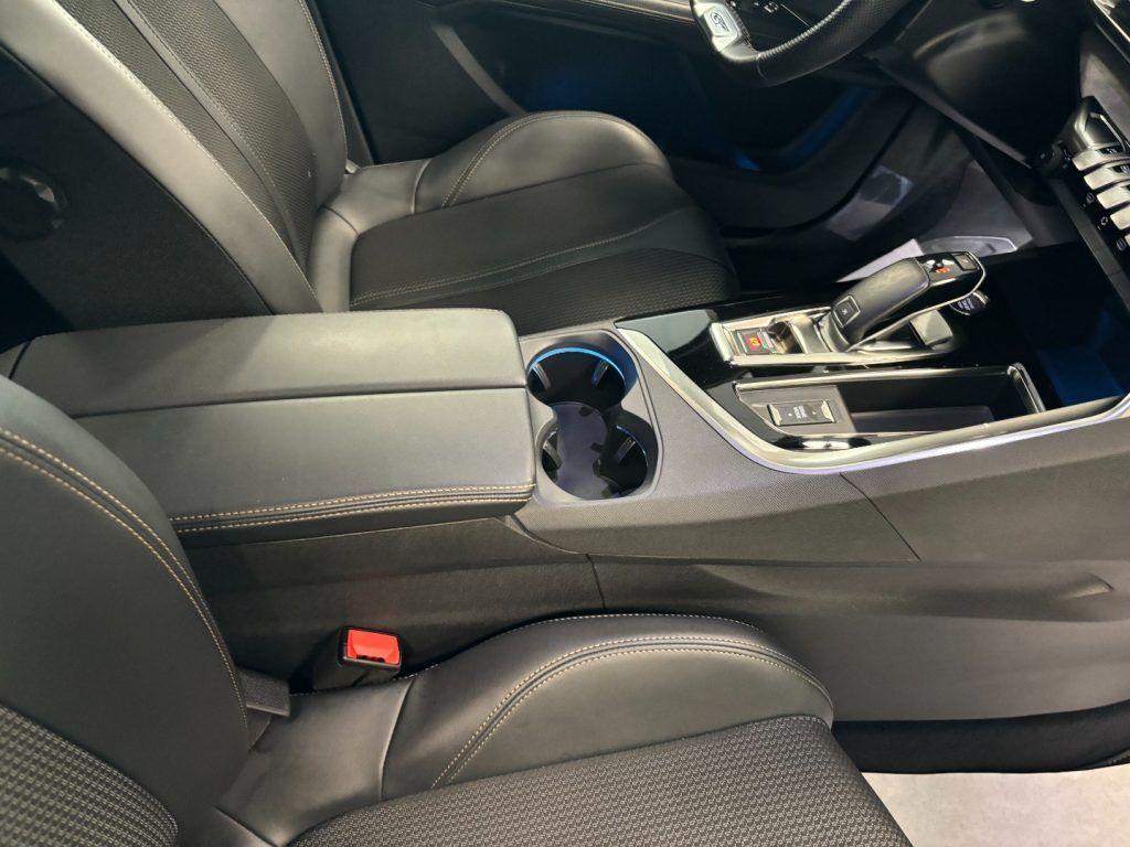 Peugeot 3008 1.5 BlueHDi GT Line Pack EAT8