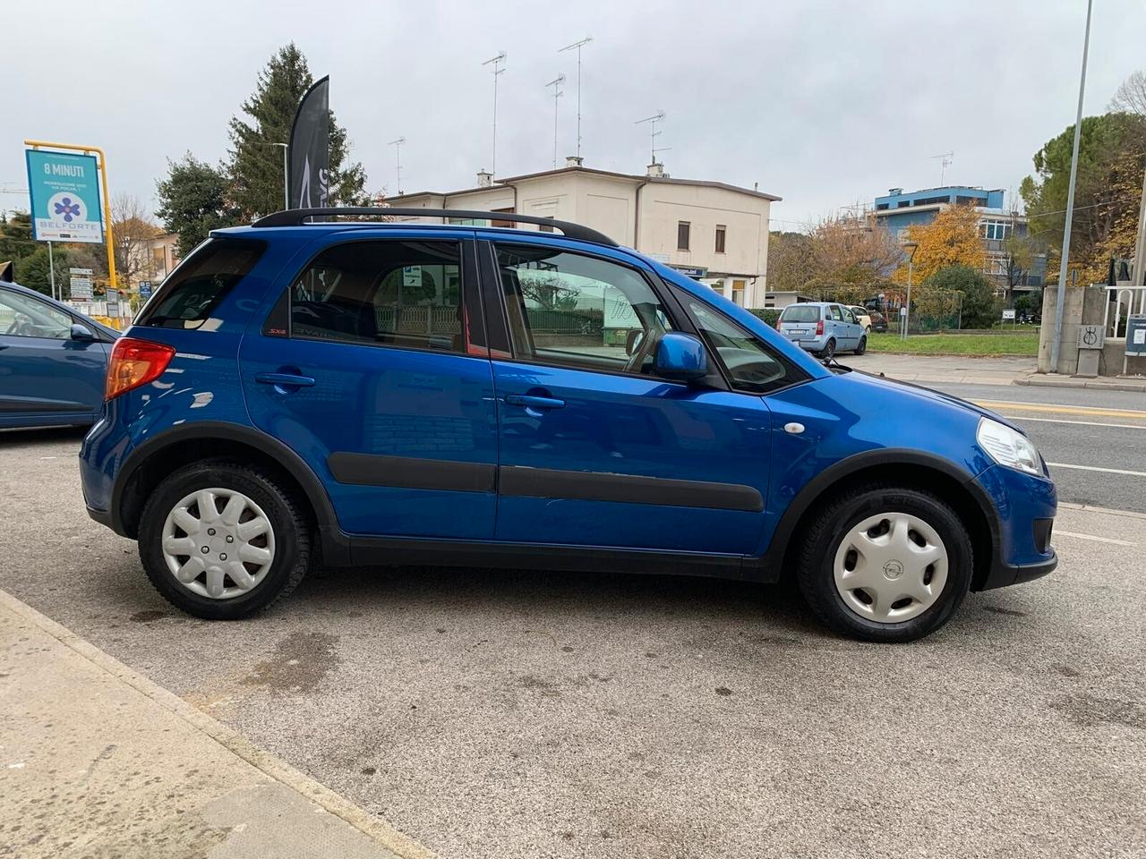 Suzuki SX4 1.9 D 4x4 GANCIO TRAINO