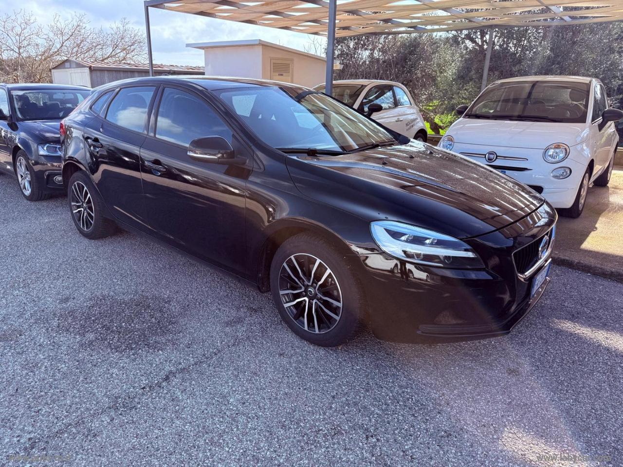 VOLVO V40 D2 Plus
