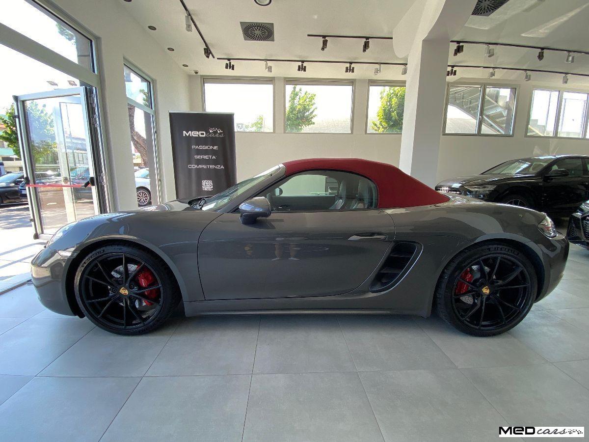 PORSCHE - 718 - Boxster S PDK