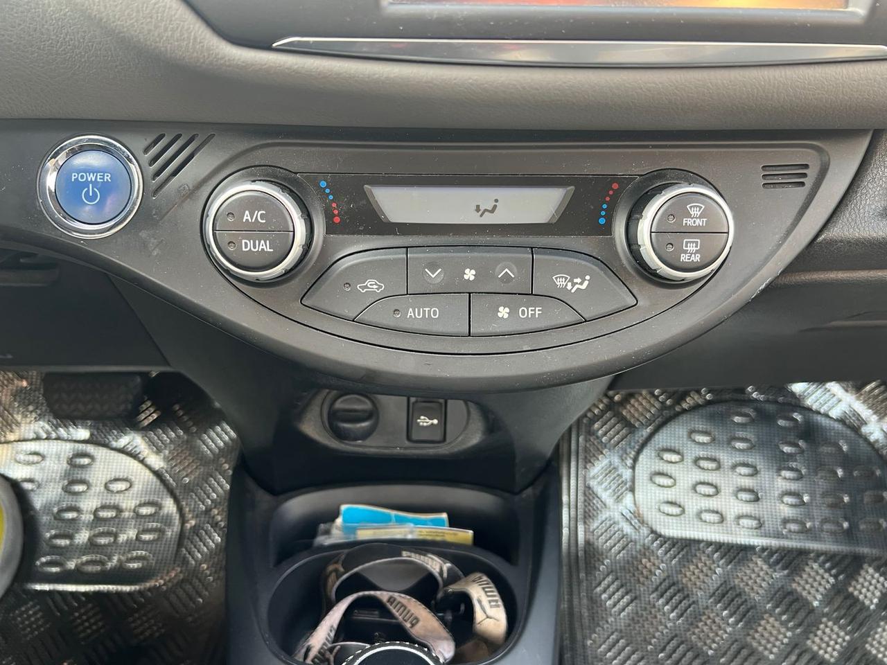 Toyota Yaris Active 1.5 VVT-i HEV #9713