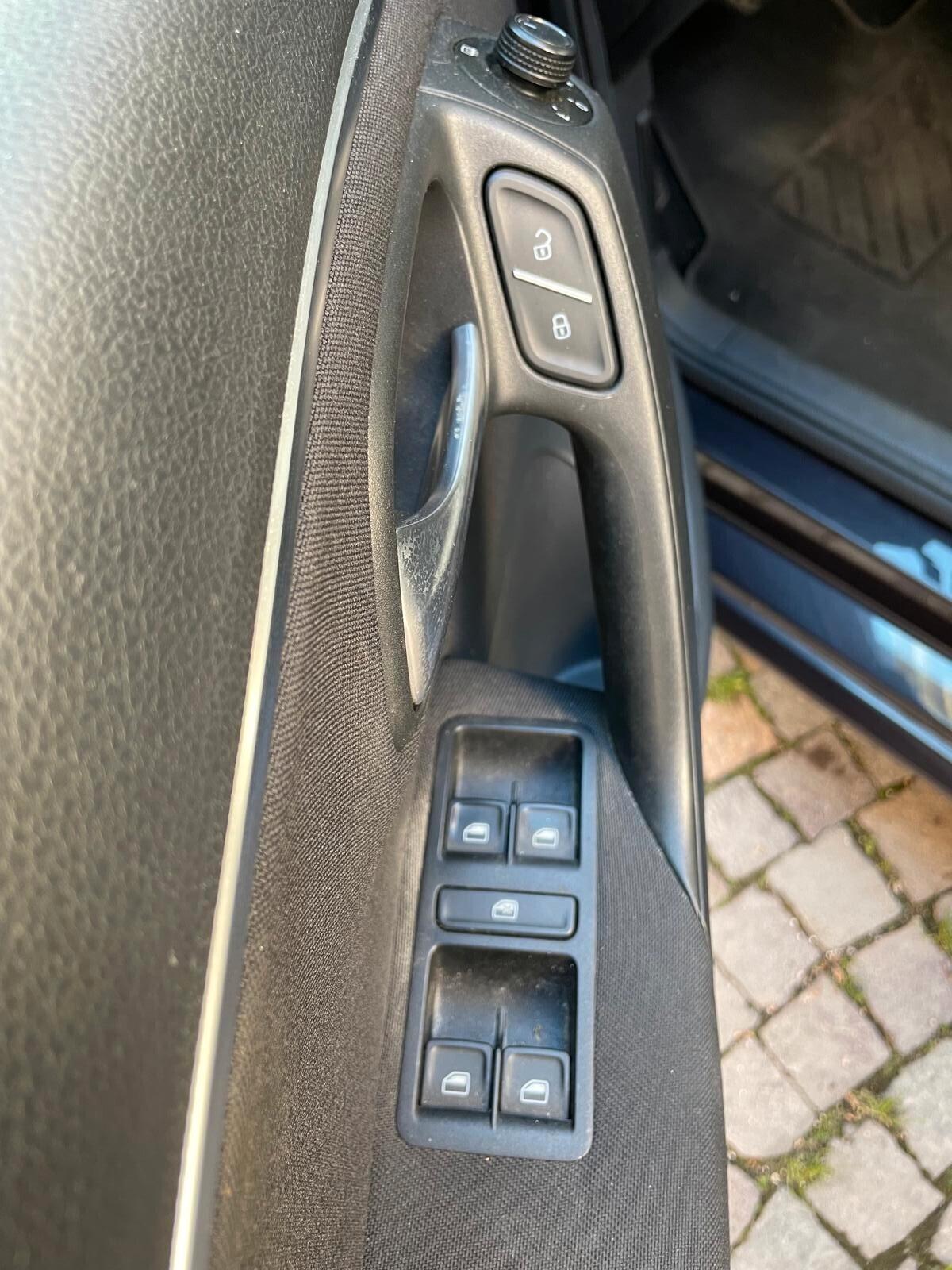 Volkswagen Polo V 2014 5p 1.4 tdi Comfortline 75cv